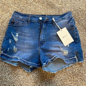 Size 9 Kancan Stretchy Jean Shorts
